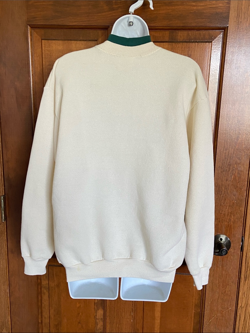 vintage Lee "Autumn Country" sweatshirt from the 1990s Embroidered Design Medium - Picture 5 of 11